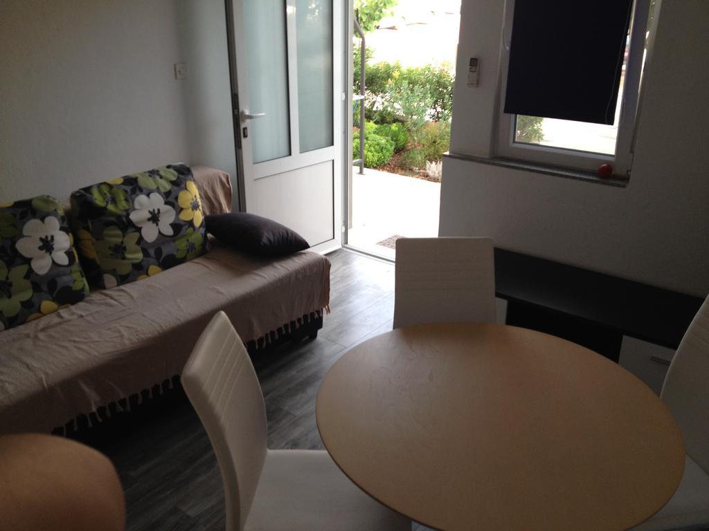 Apartment Goreta Трогир Екстериор снимка