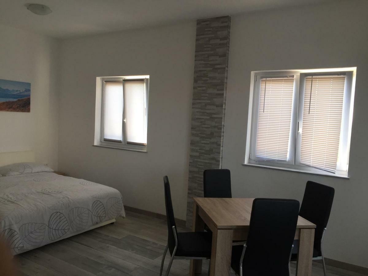 Apartment Goreta Трогир Екстериор снимка