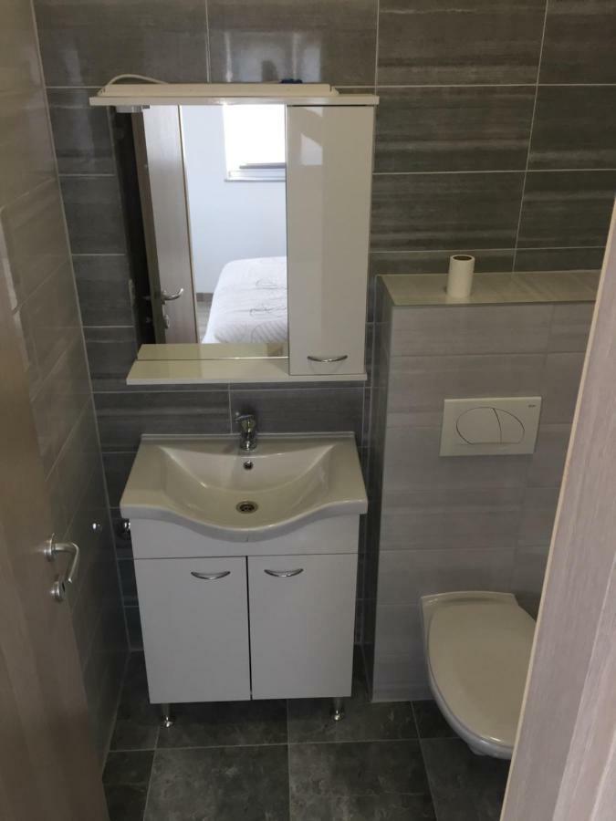 Apartment Goreta Трогир Екстериор снимка