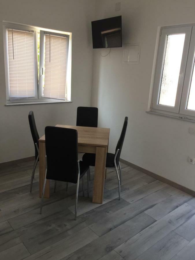 Apartment Goreta Трогир Екстериор снимка